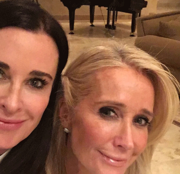 rs_600x600-160327140607-600-kyle-richards-kim-richards-mv-32716