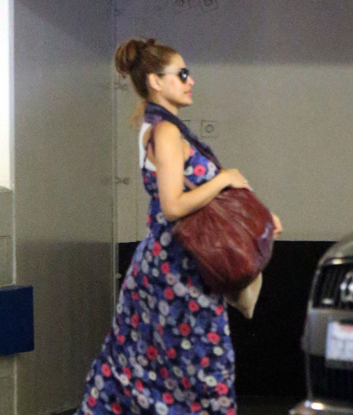 eva-longoria-fameflynet-exclusive
