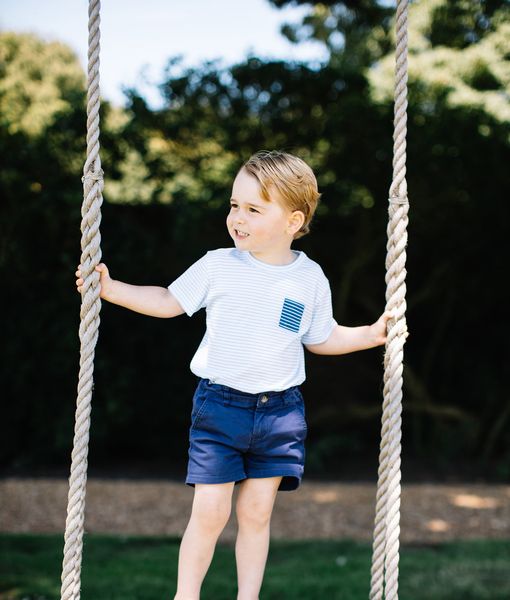 george-turns-3a