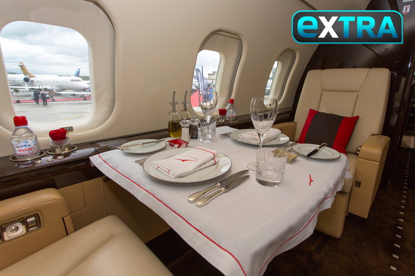 brad-angelina-plane-3