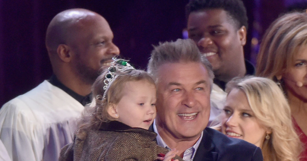 Alec Baldwin and Daughter, Carmen Light Up Rockefeller Christmas Tree
