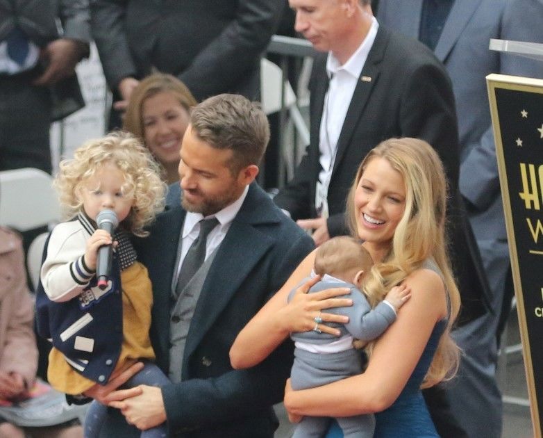 Ryan Reynolds Brings His Family to Hollywood Walk of Fame Ceremony