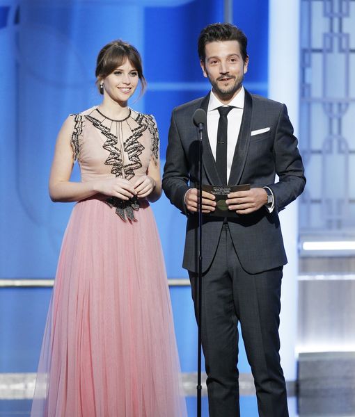 Felicity-Jones-Diego-Luna