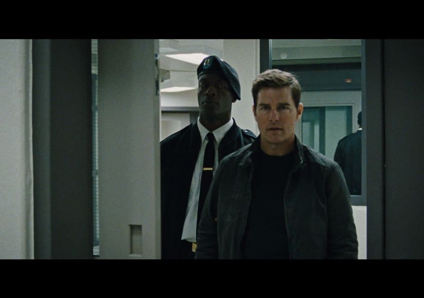 013117_jack_reacher_jacket_screengrab
