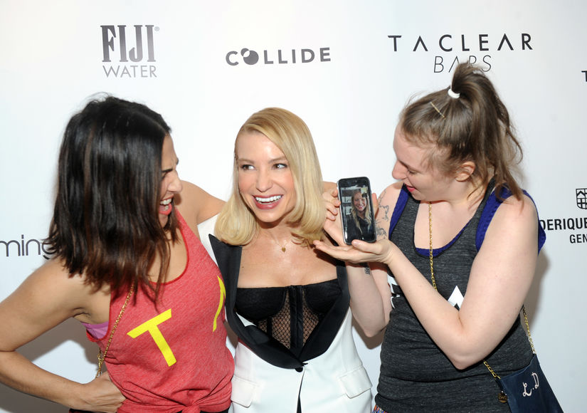 lena-dunham-gwyneth-invision.JPG