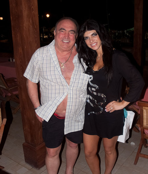 Teresa Giudice’s Dad Hospitalized | ExtraTV.com