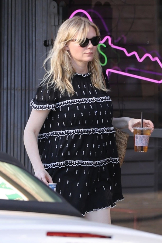 kirsten-dunst-backgrid-resized