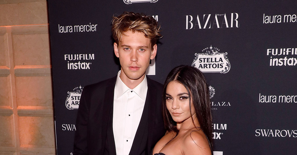 Report Vanessa Hudgens Austin Butler Split Extratv Com