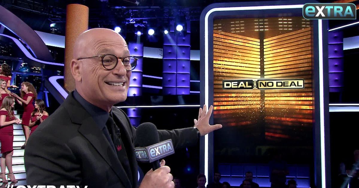 howie mandel teases deal or no deal reboot extratv com