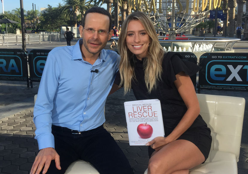 ‘Real Housewives’ Star Aviva Drescher Visits Boston Bombing Victim