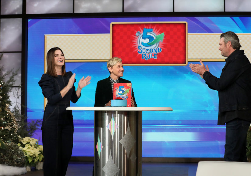 sandra-bullock-blake-shelton-nbc.JPG