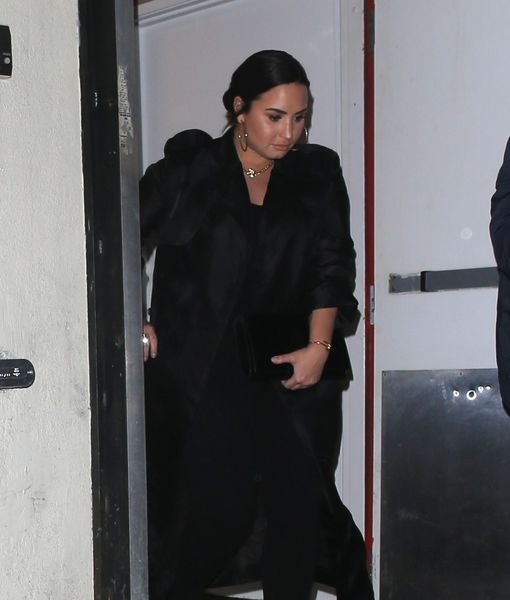 demi-lovato-backgrid