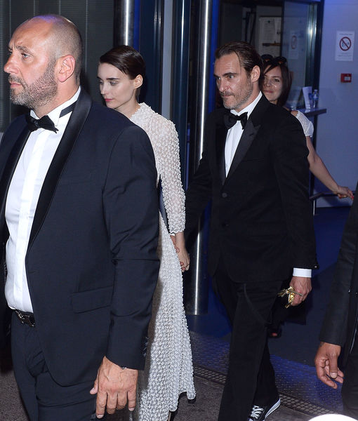 rooney-mara-joaquin-phoenix-splash