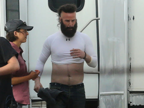 Whoa! Keanu Reeves' Wild New Makeover for 'Bill & Ted' -- See the Pic