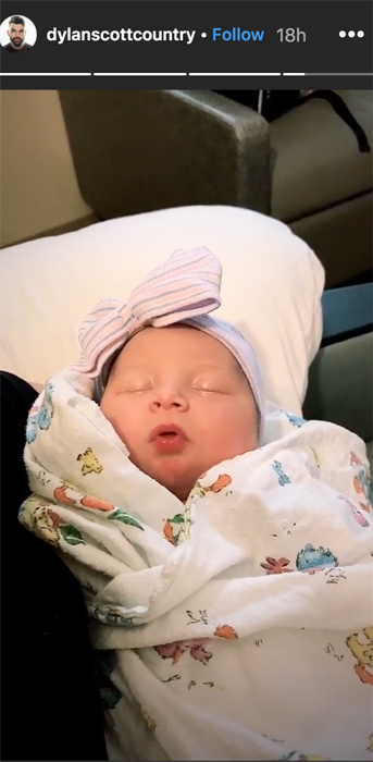 dylan-scott-baby1