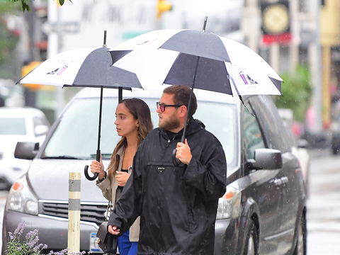 Jonah Hill & GF Gianna Santos Engaged -- See Her Ring!