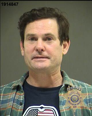 henry-thomas-mugshot