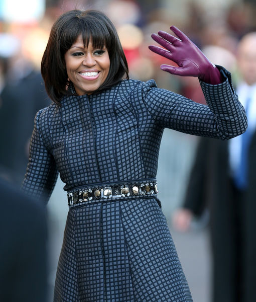 Wow Michelle Obama Shows Off Rock Hard Abs Extratv Com