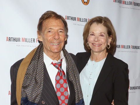 Ron Leibman, Tony Winner and Rachel's Dad on 'Friends,' Dead at 82