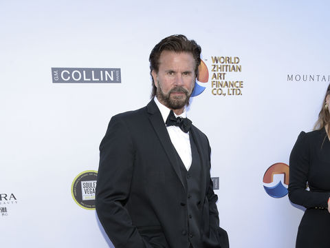 Lorenzo Lamas Defends Kobe Bryant's Pilot Ara Zobayan