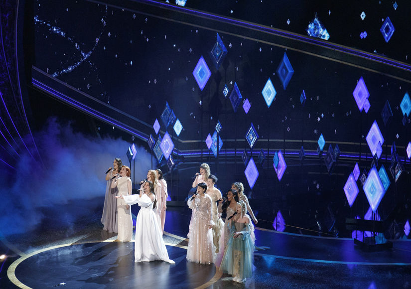 idina-menzel-abc