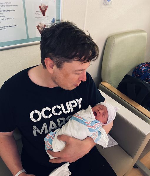 elon-musk-baby-twitter