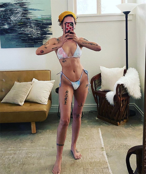 halsey-insta