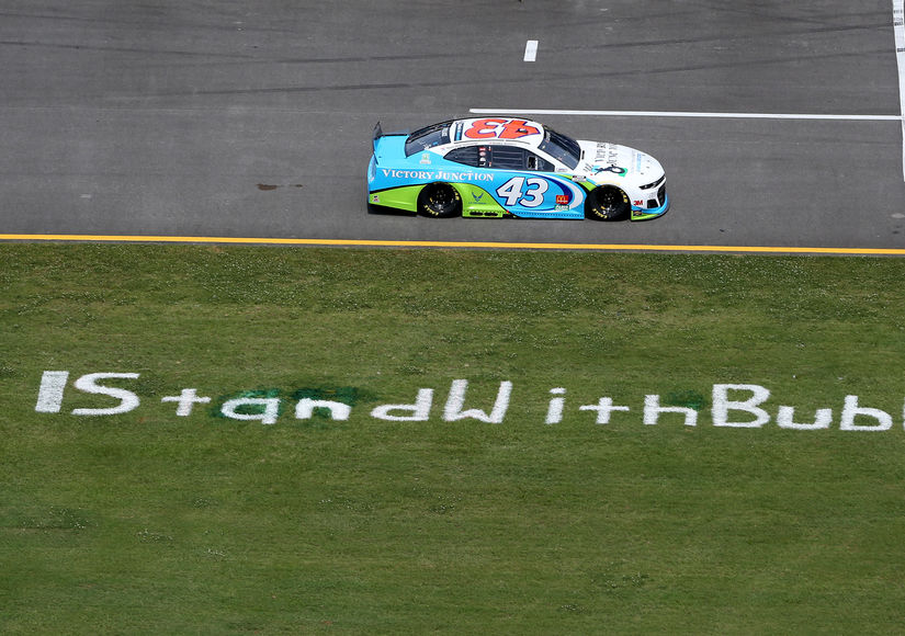 Bubba-Wallace-driving-GettyImages-1251385428