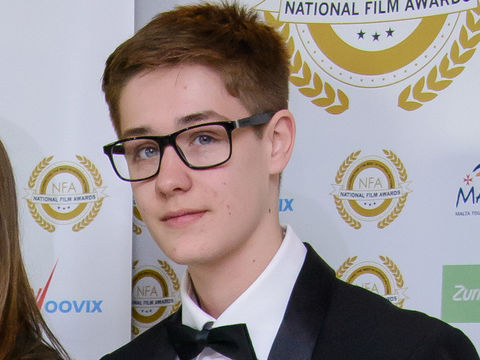 Actor Archie Lyndhurst Dead at 19