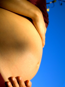 Getty Images 0402pregnantman.jpg