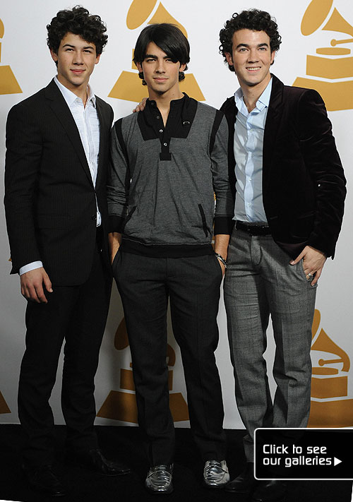 2009 BEST NEW ARTIST GRAMMY visual data 7